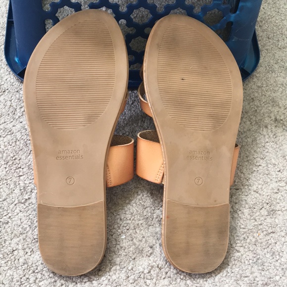 Woman’s 7 sandals - Picture 3 of 4